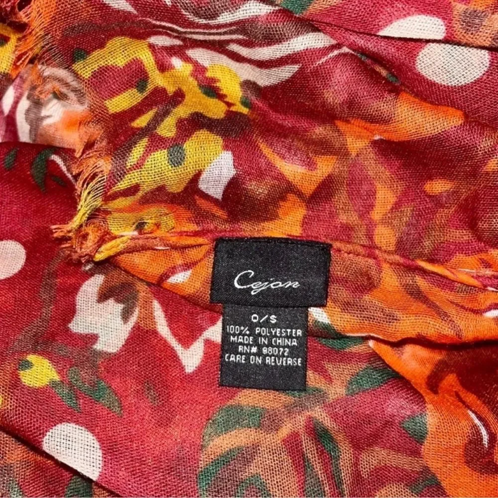 Cejon Infinity Scarf Red Vibrant Floral Print Excellent Condition 🎉 Host Pick 🎉